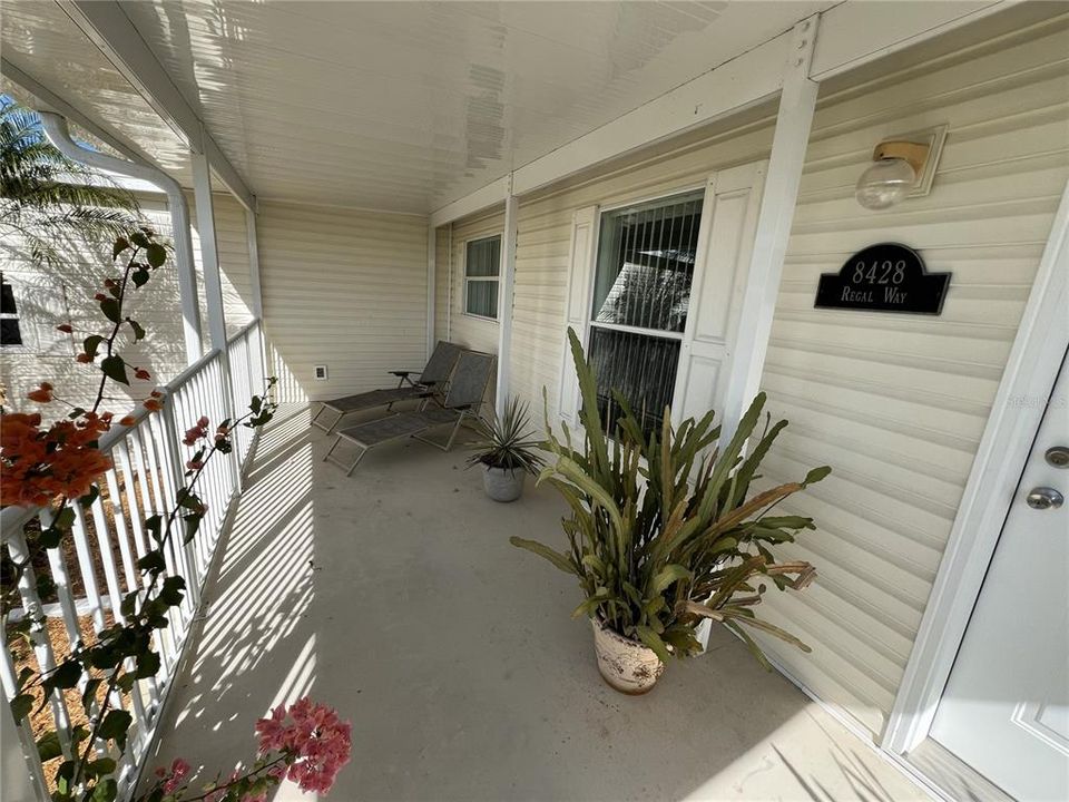 На продажу: $195,000 (2 спален, 2 ванн, 1080 Квадратных фут)