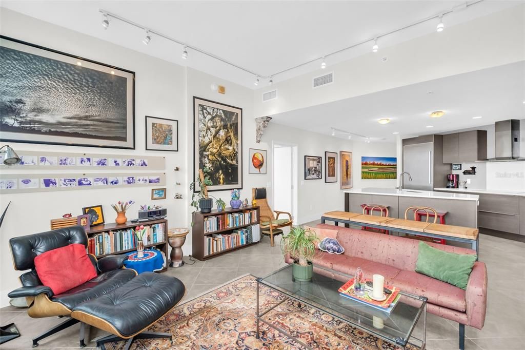 En Venta: $1,125,000 (2 camas, 2 baños, 1269 Pies cuadrados)