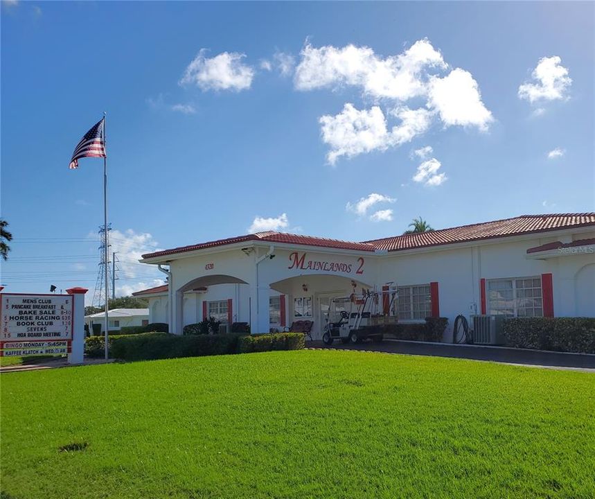 For Sale: $249,900 (2 beds, 2 baths, 1215 Square Feet)