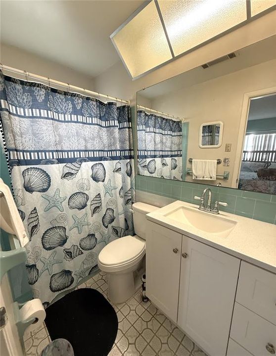 For Sale: $249,900 (2 beds, 2 baths, 1215 Square Feet)