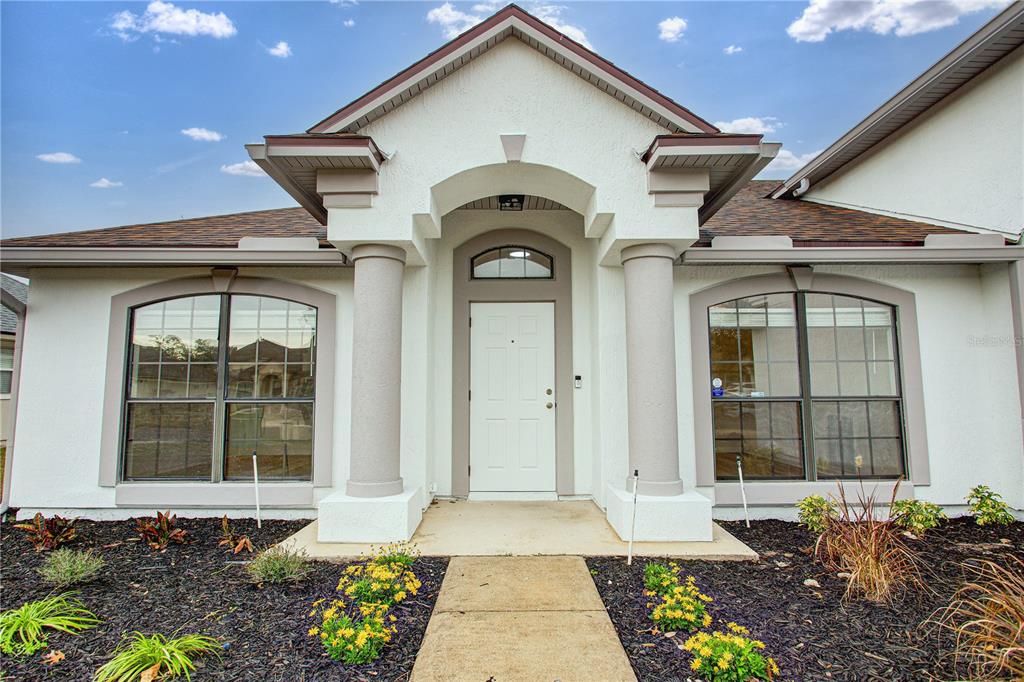 На продажу: $350,000 (4 спален, 3 ванн, 2422 Квадратных фут)