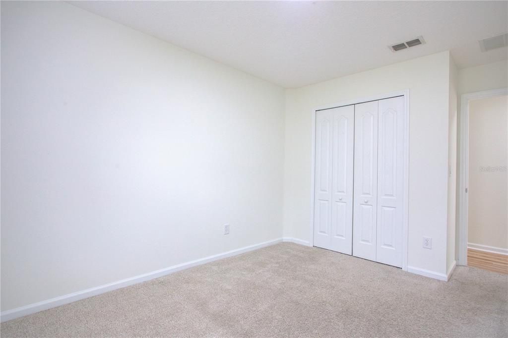 На продажу: $350,000 (4 спален, 3 ванн, 2422 Квадратных фут)