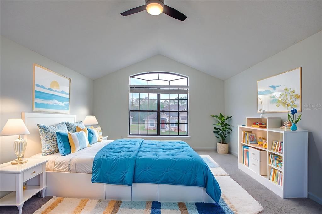 На продажу: $350,000 (4 спален, 3 ванн, 2422 Квадратных фут)