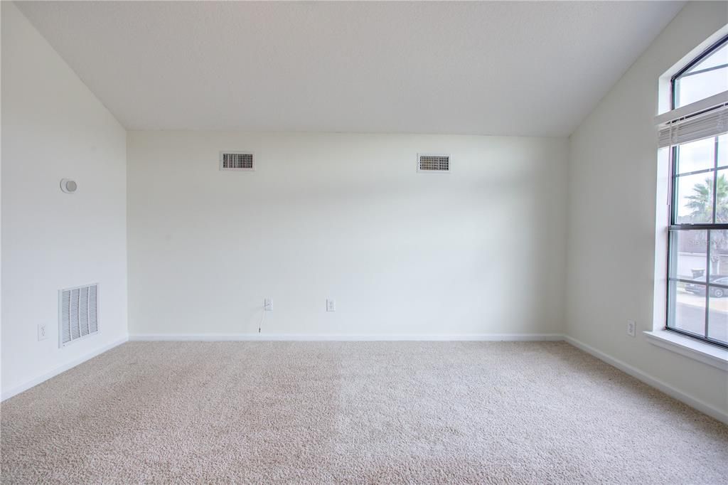 На продажу: $350,000 (4 спален, 3 ванн, 2422 Квадратных фут)