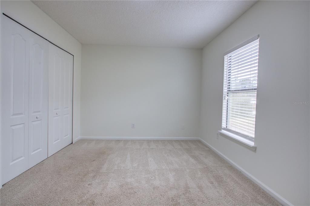 На продажу: $350,000 (4 спален, 3 ванн, 2422 Квадратных фут)