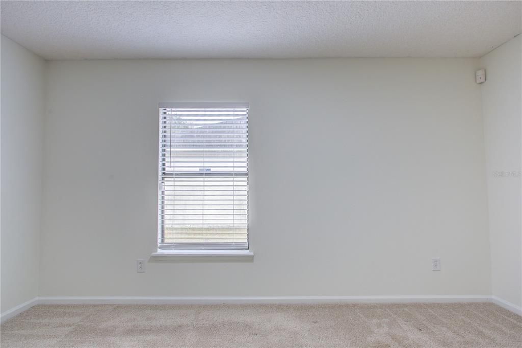 На продажу: $350,000 (4 спален, 3 ванн, 2422 Квадратных фут)