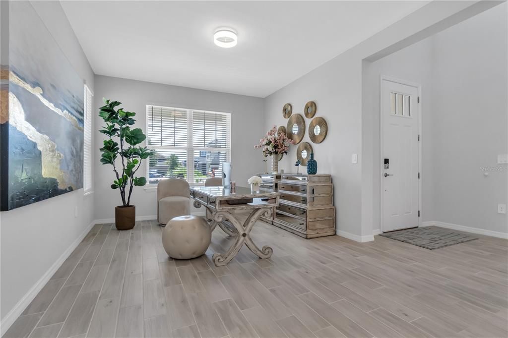 На продажу: $699,000 (5 спален, 4 ванн, 3541 Квадратных фут)