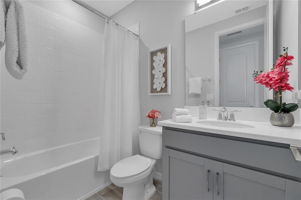 На продажу: $699,000 (5 спален, 4 ванн, 3541 Квадратных фут)