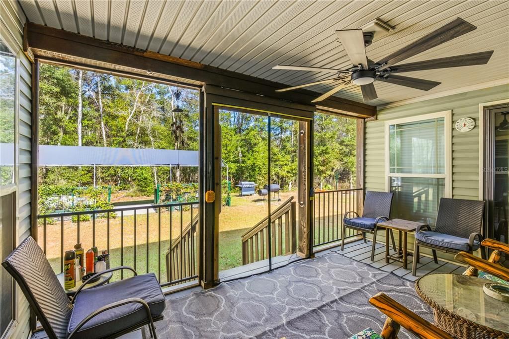 En Venta: $225,000 (3 camas, 2 baños, 1830 Pies cuadrados)