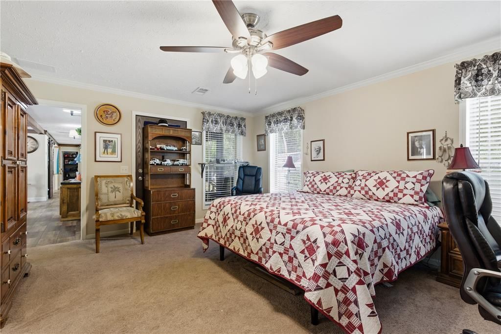 En Venta: $225,000 (3 camas, 2 baños, 1830 Pies cuadrados)