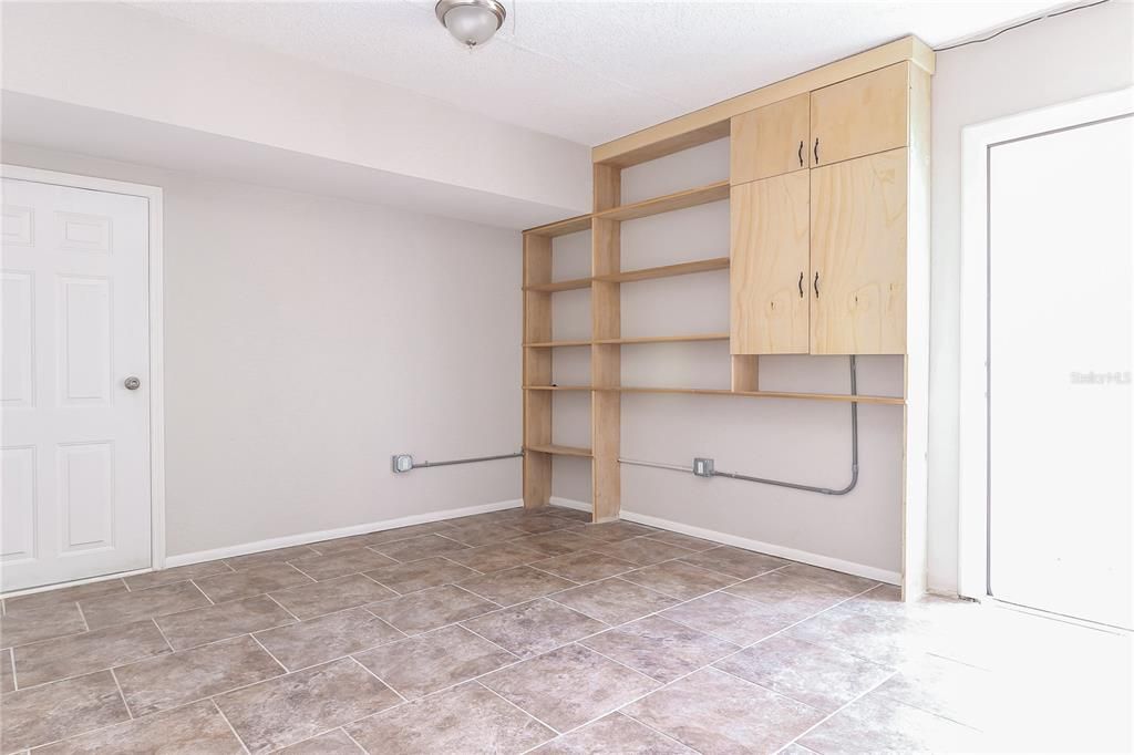 For Rent: $1,655 (4 beds, 2 baths, 1730 Square Feet)