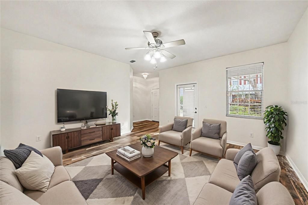 For Sale: $380,000 (3 beds, 2 baths, 1799 Square Feet)