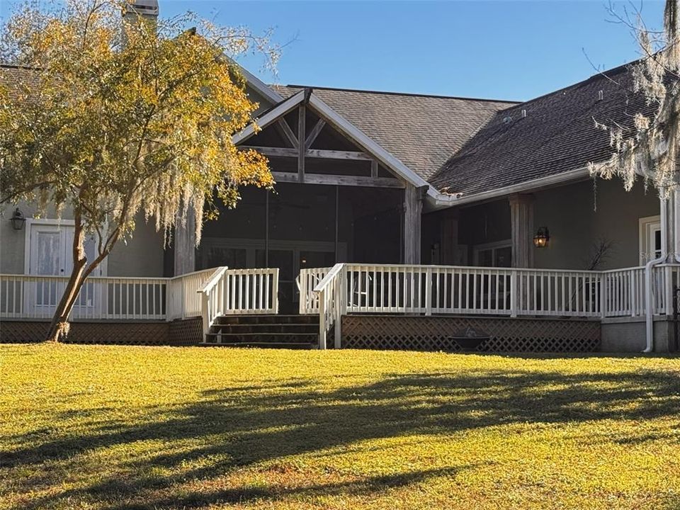 For Rent: $3,800 (4 beds, 3 baths, 3476 Square Feet)