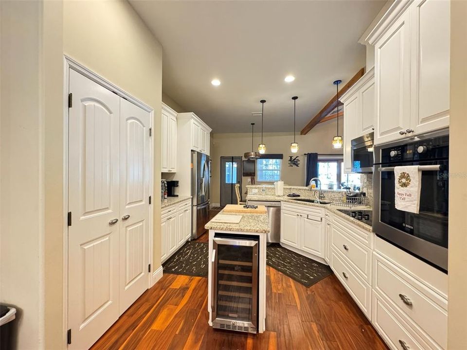 For Rent: $3,800 (4 beds, 3 baths, 3476 Square Feet)