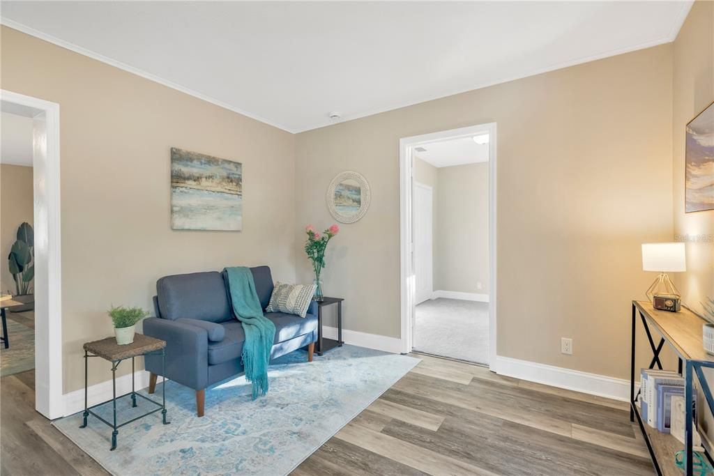 En Venta: $419,900 (5 camas, 2 baños, 1862 Pies cuadrados)