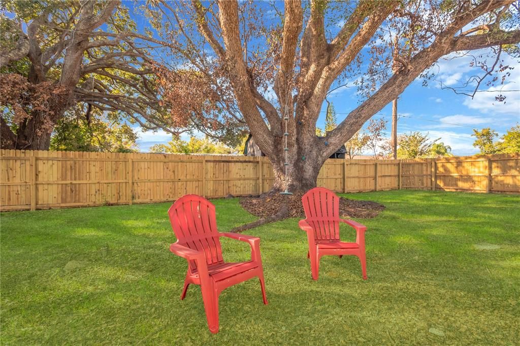 En Venta: $419,900 (5 camas, 2 baños, 1862 Pies cuadrados)