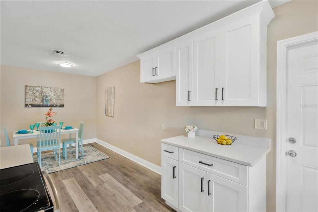 En Venta: $419,900 (5 camas, 2 baños, 1862 Pies cuadrados)