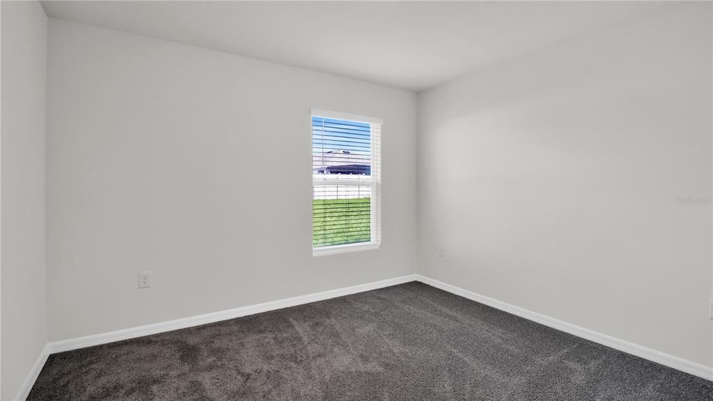 For Rent: $2,550 (5 beds, 3 baths, 2674 Square Feet)