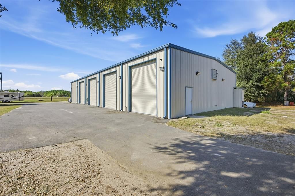 На продажу: $2,500,000 (0 спален, 0 ванн, 4950 Квадратных фут)