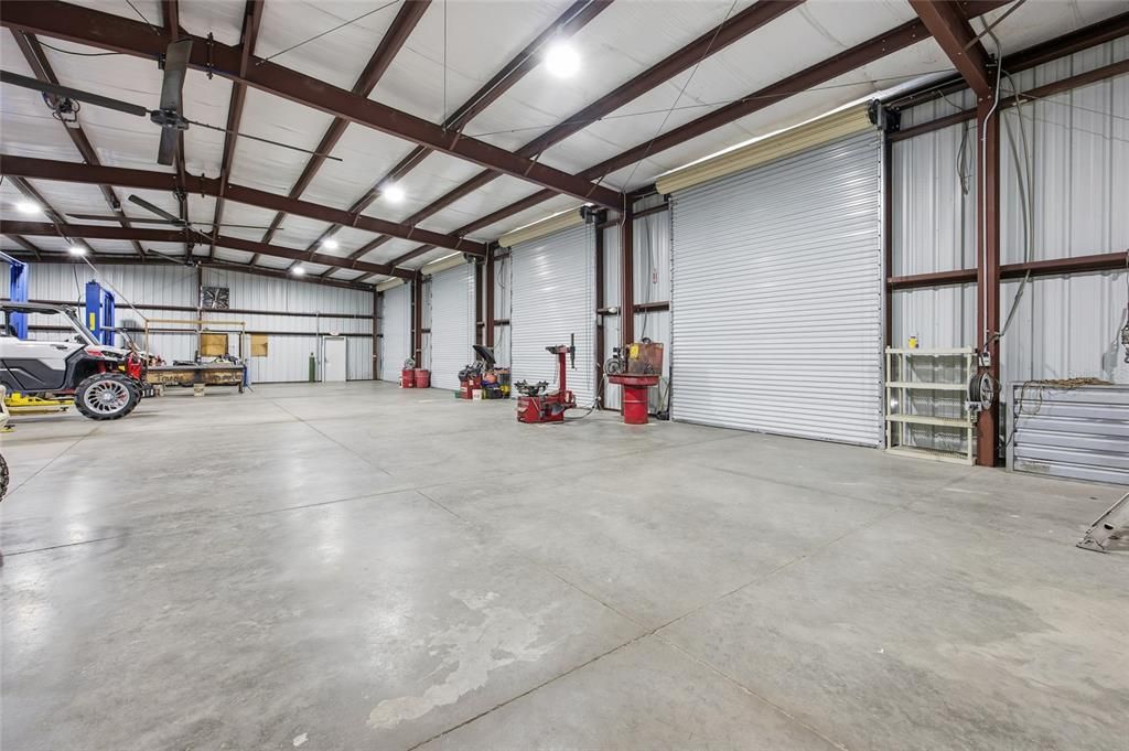 На продажу: $2,500,000 (0 спален, 0 ванн, 4950 Квадратных фут)