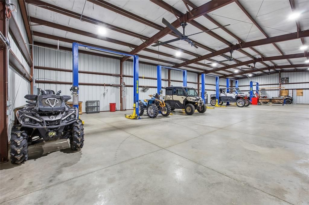 На продажу: $2,500,000 (0 спален, 0 ванн, 4950 Квадратных фут)