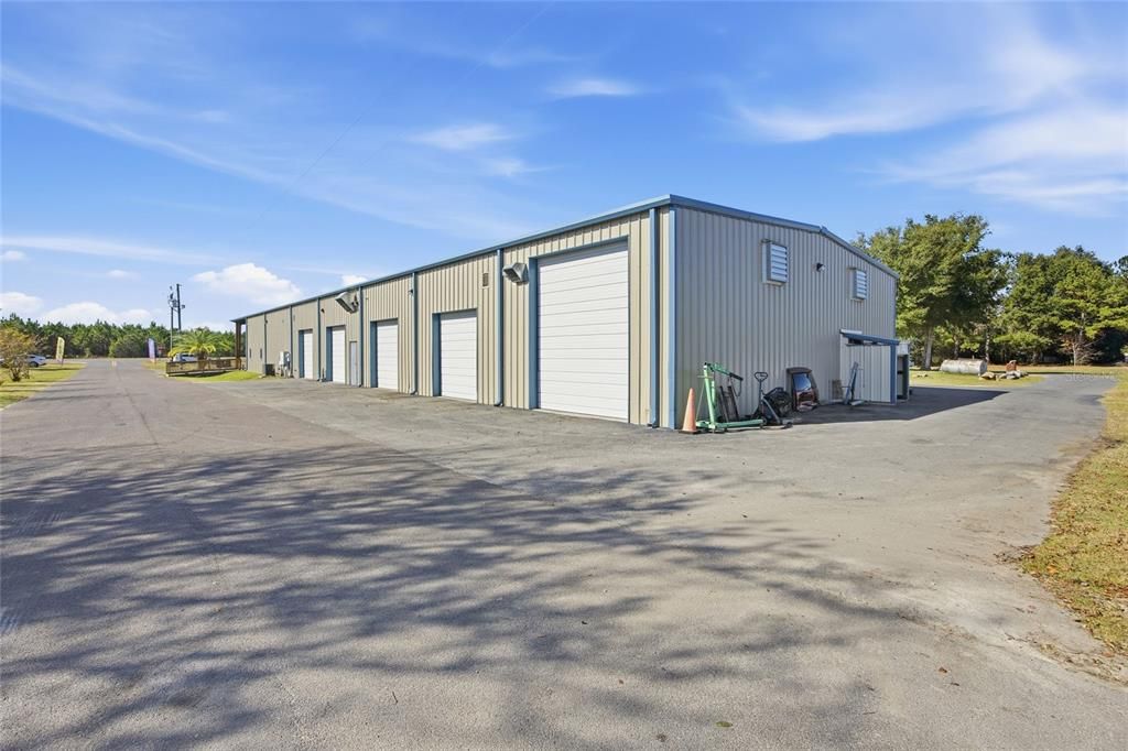 На продажу: $2,500,000 (0 спален, 0 ванн, 4950 Квадратных фут)