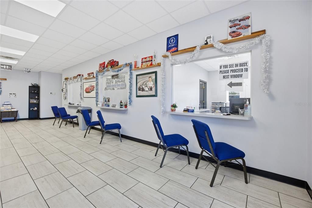 На продажу: $2,500,000 (0 спален, 0 ванн, 4950 Квадратных фут)