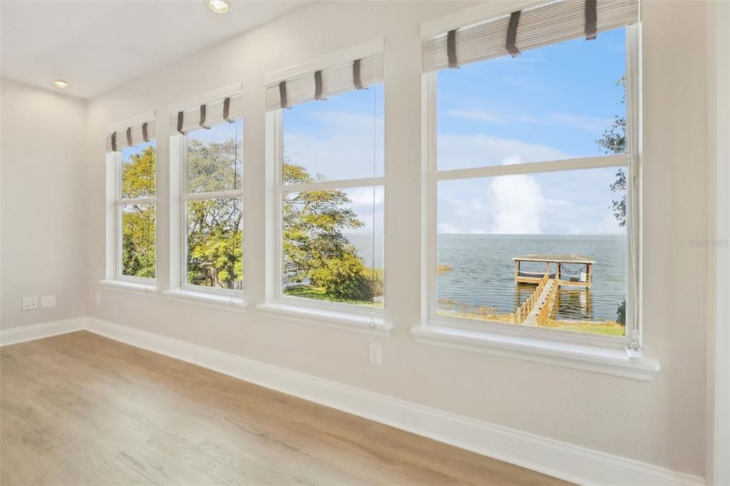 For Sale: $984,900 (4 beds, 2 baths, 3097 Square Feet)