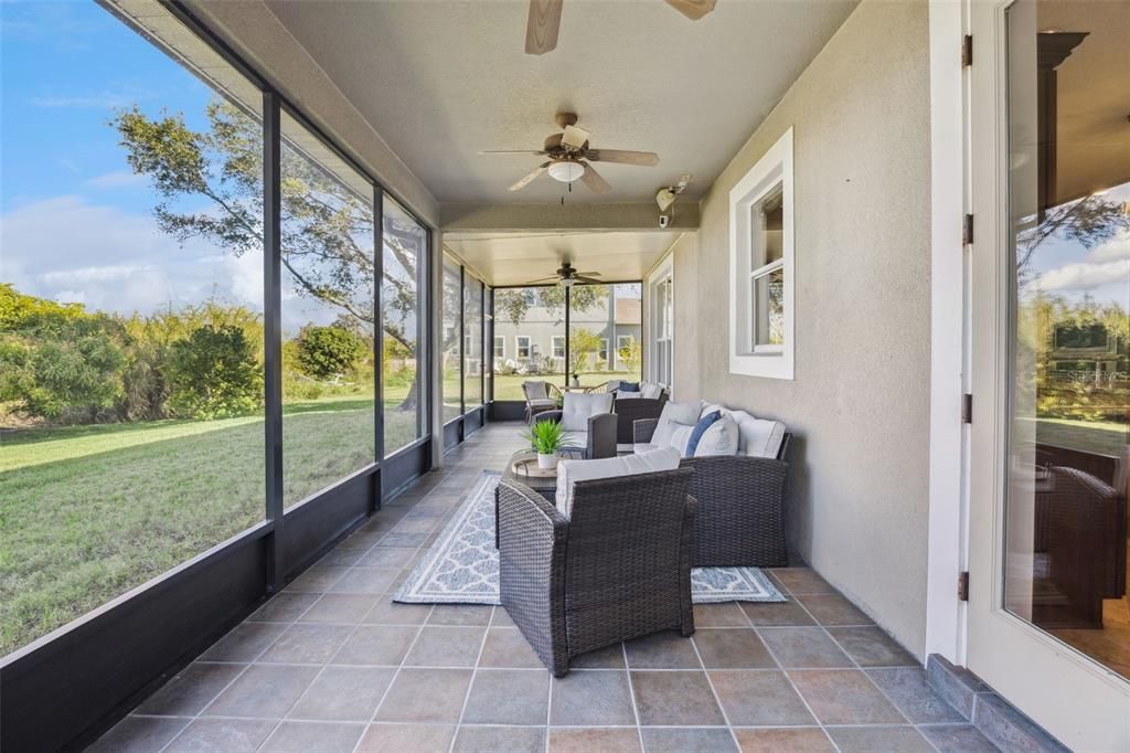 For Sale: $984,900 (4 beds, 2 baths, 3097 Square Feet)