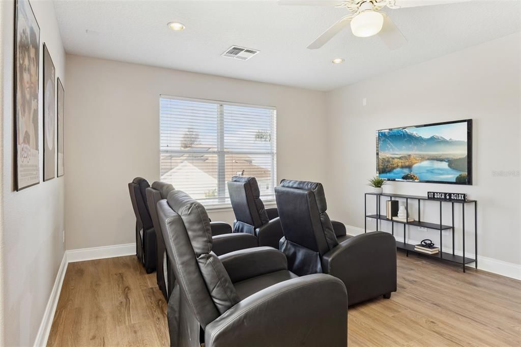 For Sale: $984,900 (4 beds, 2 baths, 3097 Square Feet)