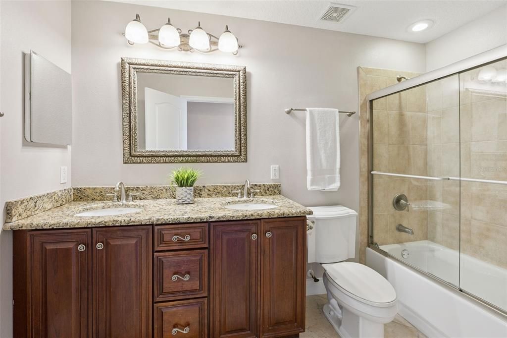 For Sale: $984,900 (4 beds, 2 baths, 3097 Square Feet)