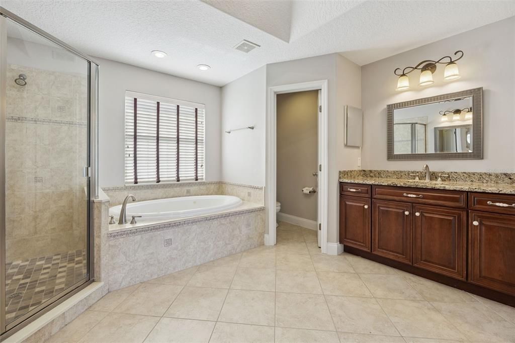 For Sale: $984,900 (4 beds, 2 baths, 3097 Square Feet)