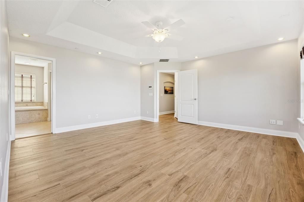 For Sale: $984,900 (4 beds, 2 baths, 3097 Square Feet)