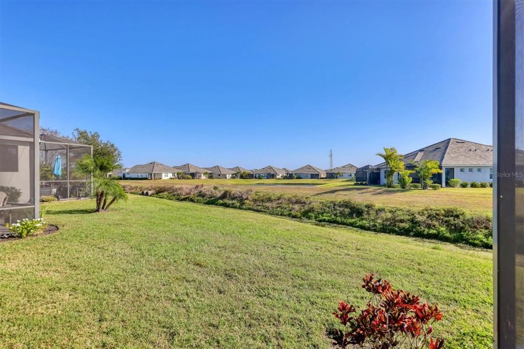 待售: $385,000 (2 贝兹, 2 浴室, 1426 平方英尺)