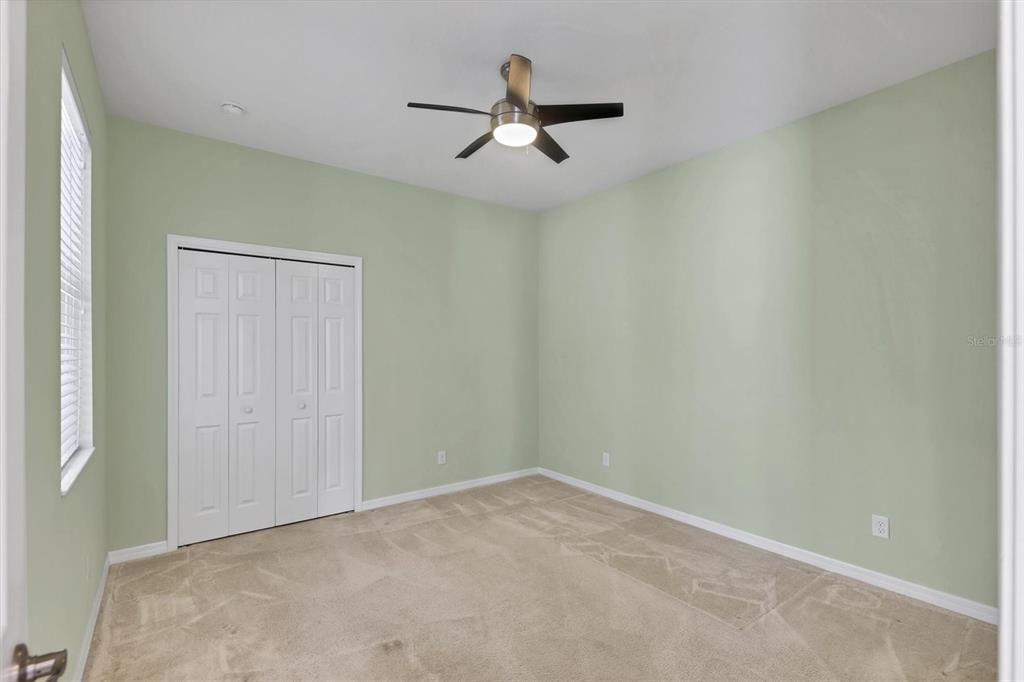 待售: $385,000 (2 贝兹, 2 浴室, 1426 平方英尺)