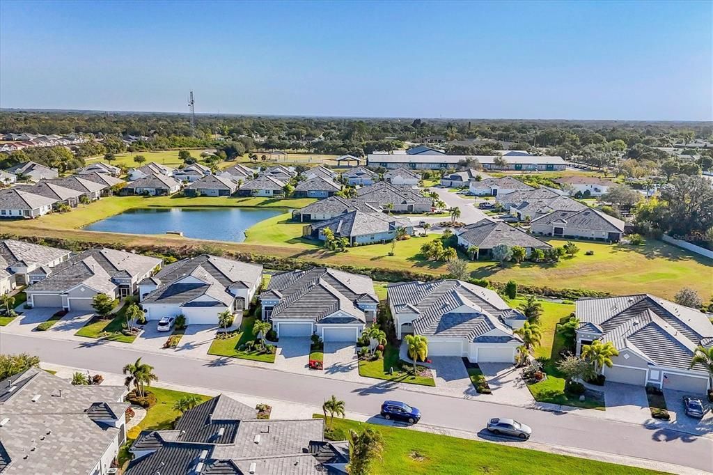 待售: $385,000 (2 贝兹, 2 浴室, 1426 平方英尺)