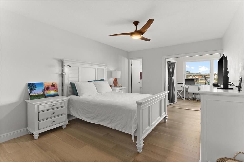 For Rent: $2,750 (2 beds, 2 baths, 1250 Square Feet)