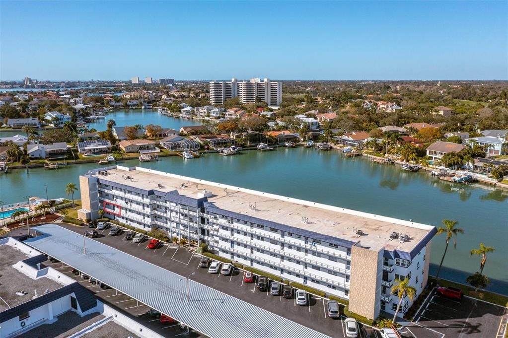 For Rent: $2,750 (2 beds, 2 baths, 1250 Square Feet)