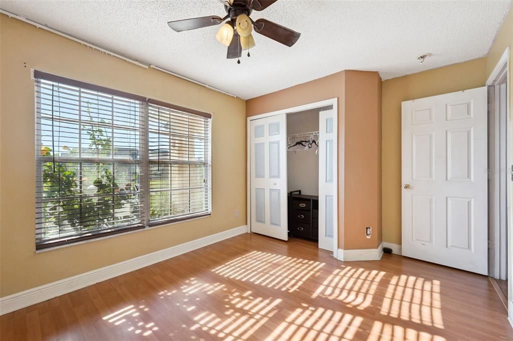 En Venta: $280,000 (4 camas, 2 baños, 1546 Pies cuadrados)