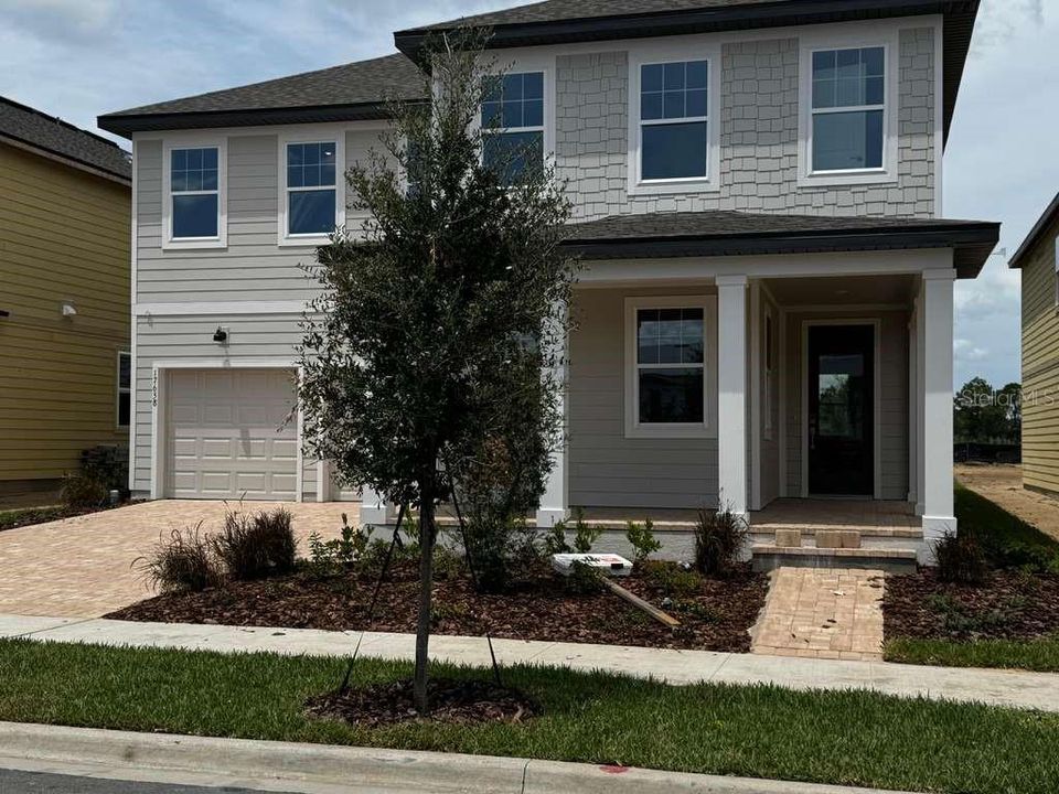 Vendido Recientemente: $795,468 (5 camas, 4 baños, 3545 Pies cuadrados)