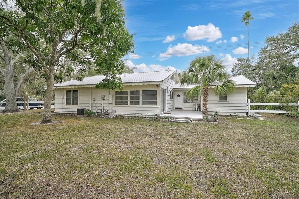 En Renta: $2,450 (2 camas, 1 baños, 1609 Pies cuadrados)