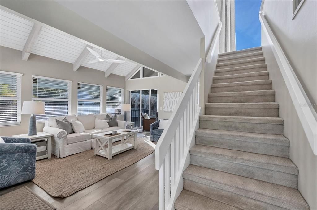 待售: $2,250,000 (3 贝兹, 3 浴室, 1540 平方英尺)