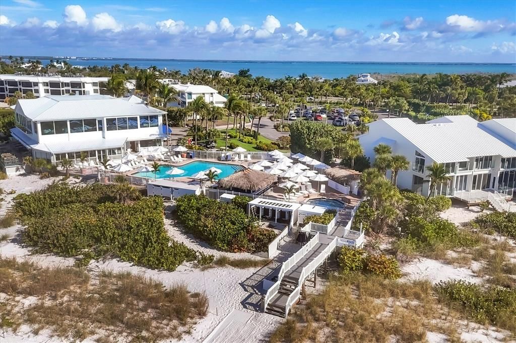 待售: $2,250,000 (3 贝兹, 3 浴室, 1540 平方英尺)