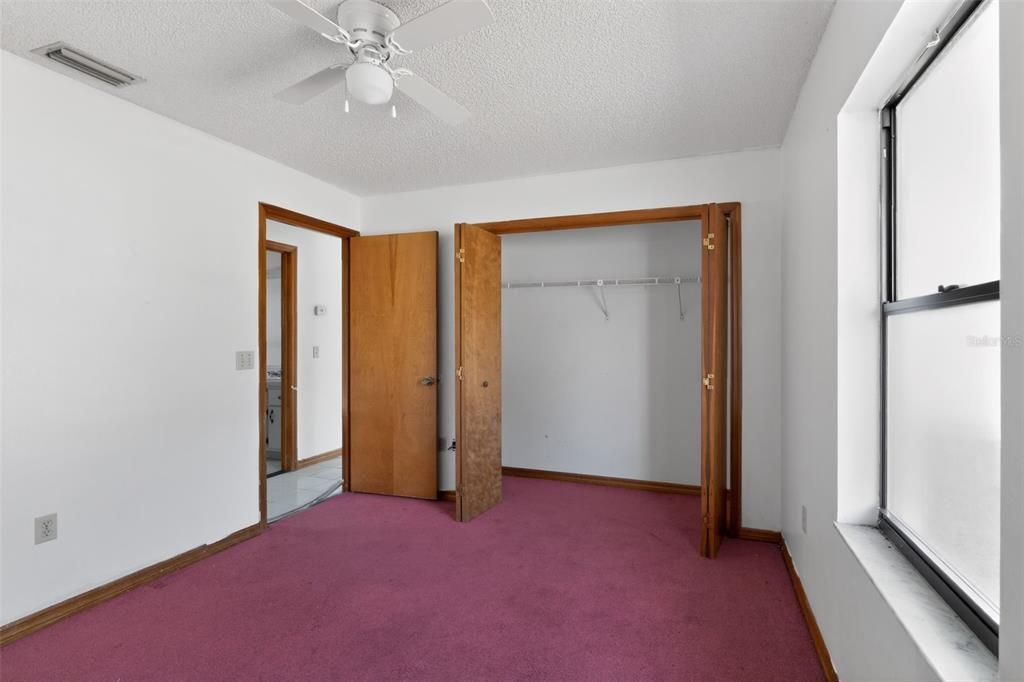 En Venta: $230,000 (3 camas, 2 baños, 1154 Pies cuadrados)