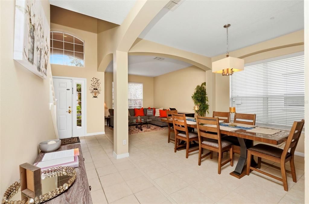 For Sale: $485,000 (6 beds, 5 baths, 2771 Square Feet)