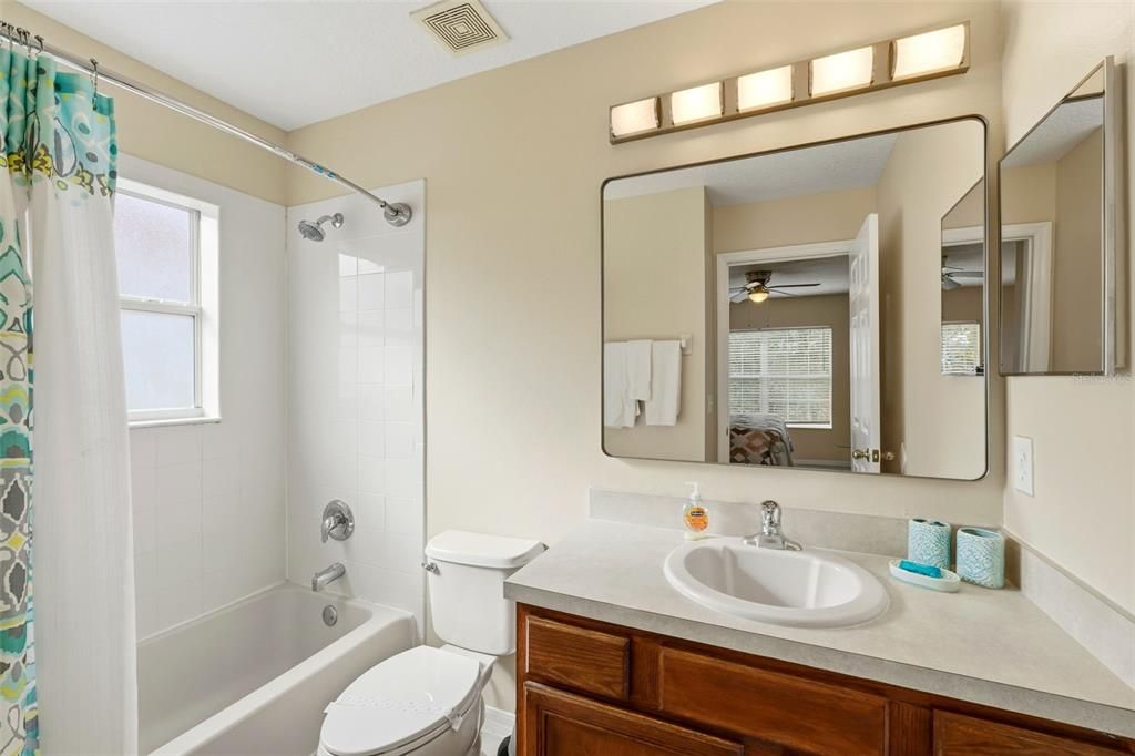 For Sale: $485,000 (6 beds, 5 baths, 2771 Square Feet)