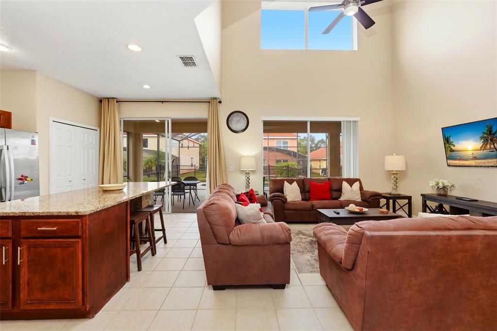 For Sale: $485,000 (6 beds, 5 baths, 2771 Square Feet)