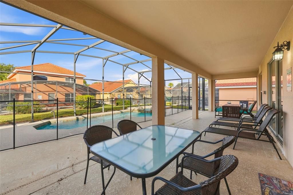 For Sale: $485,000 (6 beds, 5 baths, 2771 Square Feet)