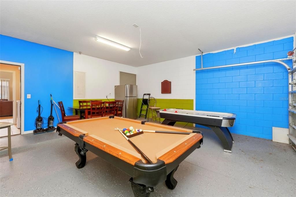 For Sale: $485,000 (6 beds, 5 baths, 2771 Square Feet)