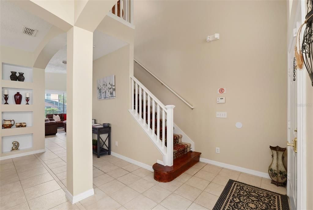 For Sale: $485,000 (6 beds, 5 baths, 2771 Square Feet)